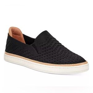 UGG Women's Sammy Slip on- Black‎ Knit Slip- size 7.5